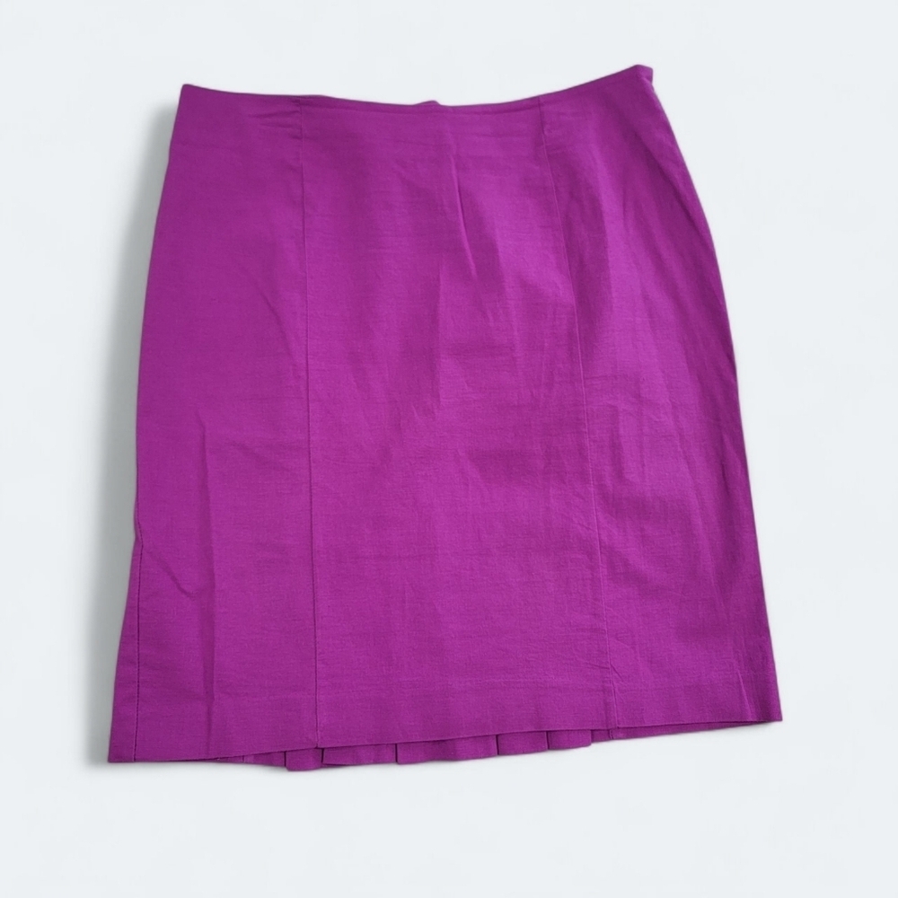 New York & Company Stretch Women's Skirt With Back Pleating Size 8 Linen Blend